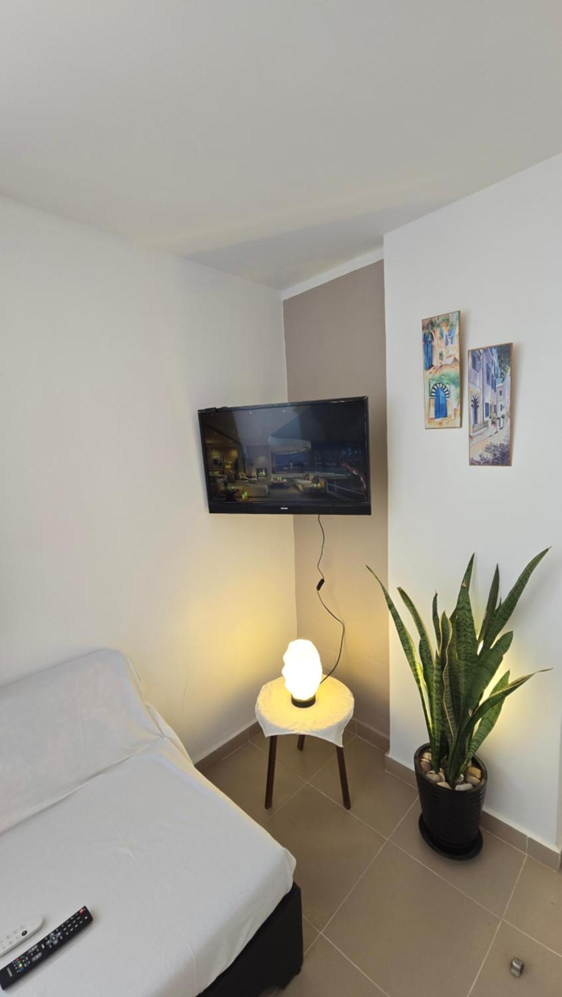 נבאול Appartements De Luxe Pres De La Mer מראה חיצוני תמונה